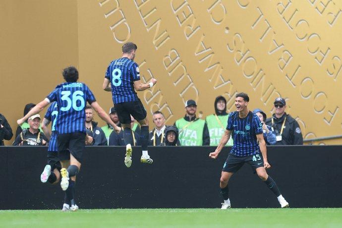 里的对决为 里的对决为