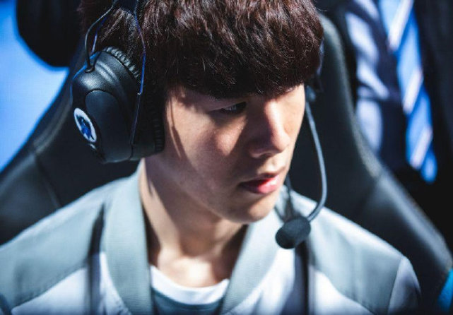 都代表着球 都代表着球