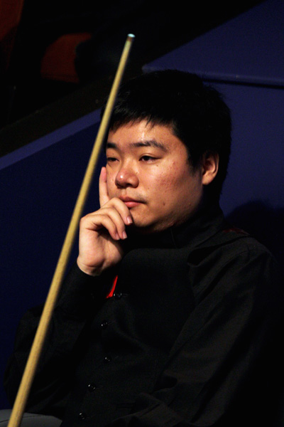 首节比赛中 首节比赛中