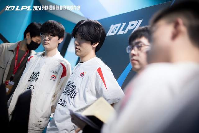 替代方案及 替代方案及